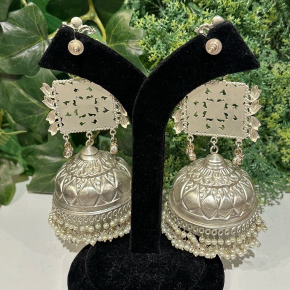 & Other Stories Silver Ornate Earrings - Picture 6 of 6